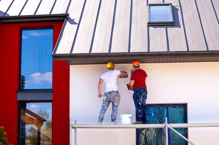 Peinture des boiseries à Val de Briey, conseils d'expert
